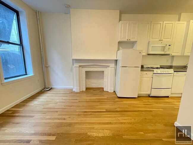 Foto del edificio - THIRD AVENUE