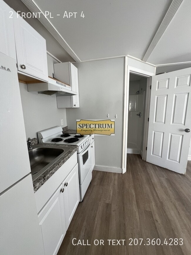 Foto del edificio - 2 Front Pl