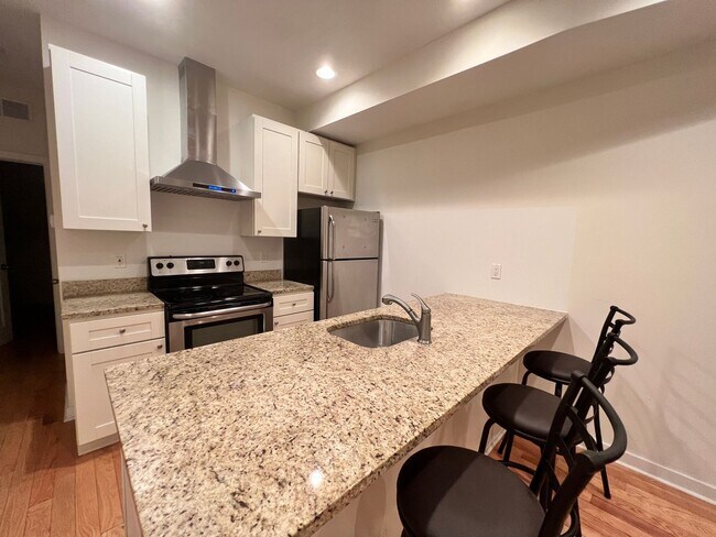Foto del edificio - 530 N 36th St