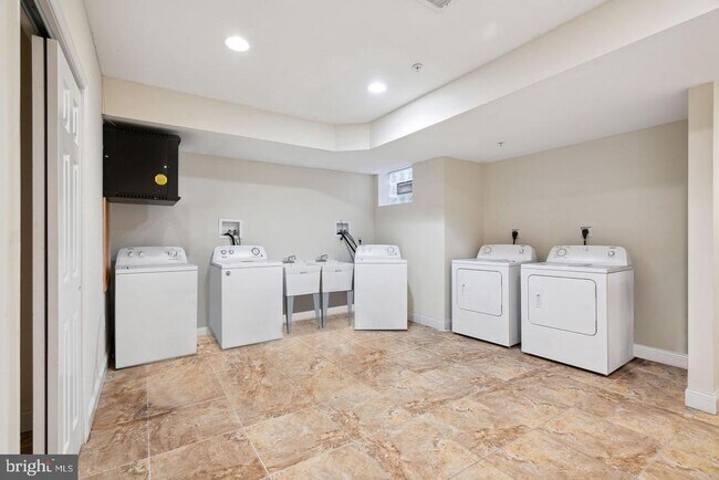 Foto del edificio - 1417 N 17th St