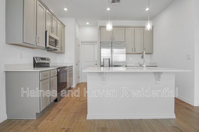 Foto del edificio - 4429 River Beacon Blvd