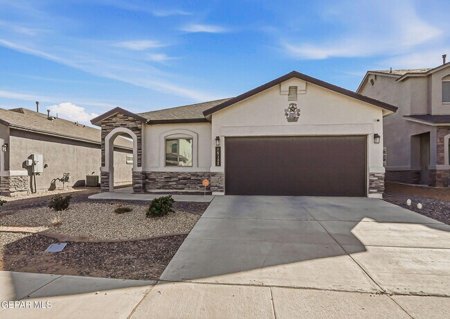 Foto del edificio - 15132 Purpose Ave