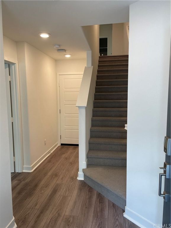 Building Photo - 2627 Glamis Ct
