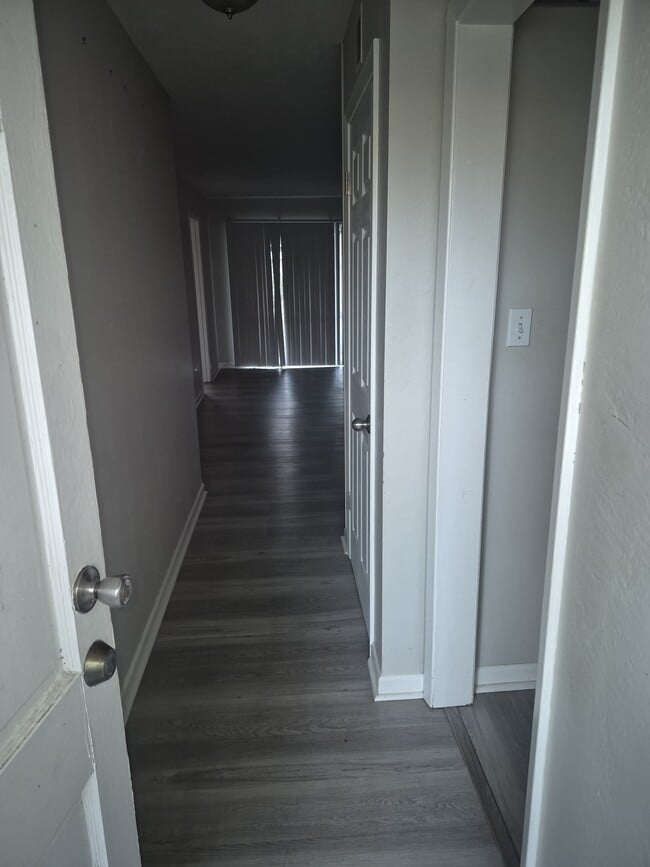 Photo - 2426 Tulane Ave Apartment