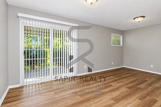 Building Photo - 5213 Heather Ln