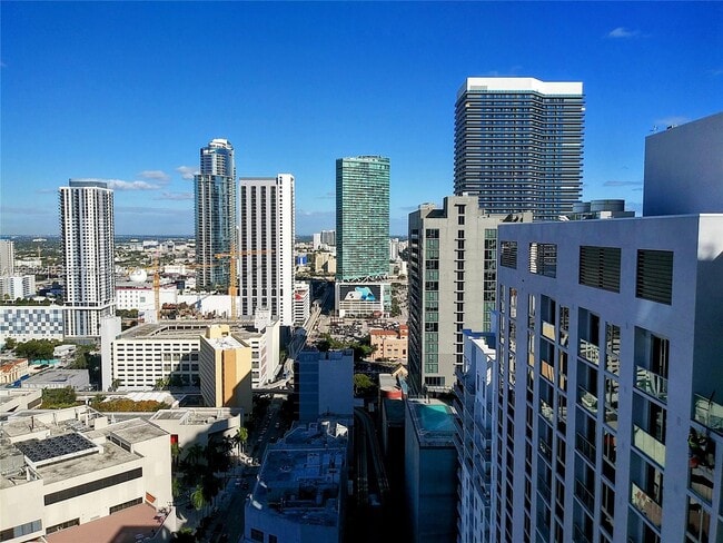 Building Photo - 133 NE 2nd Ave