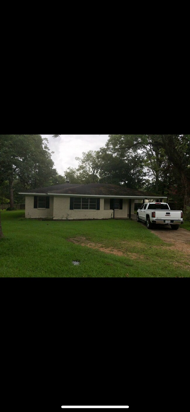 Foto del edificio - 121 Cloverdale Dr