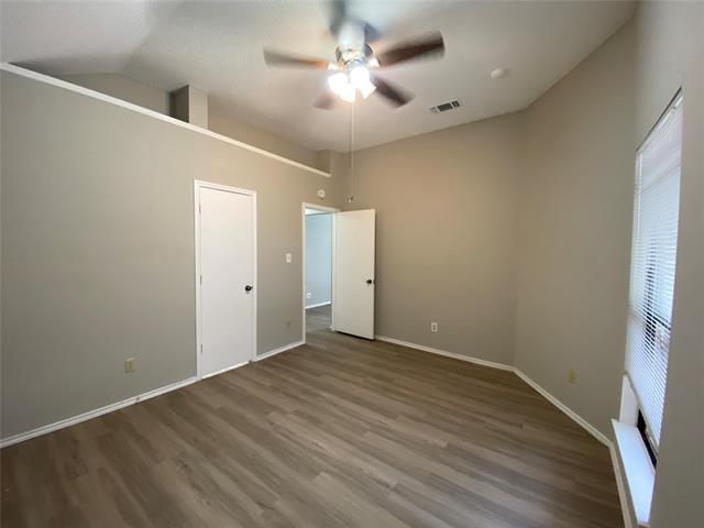 Foto del edificio - 2628 Harvest Ln