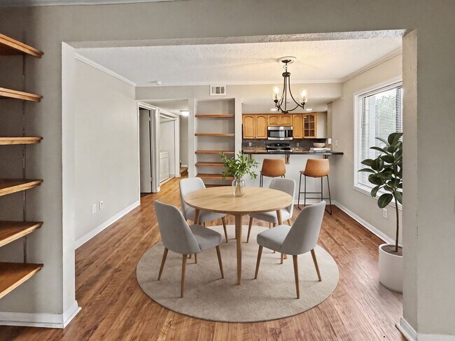 Foto del edificio - 1406 Lemon Tree Ln