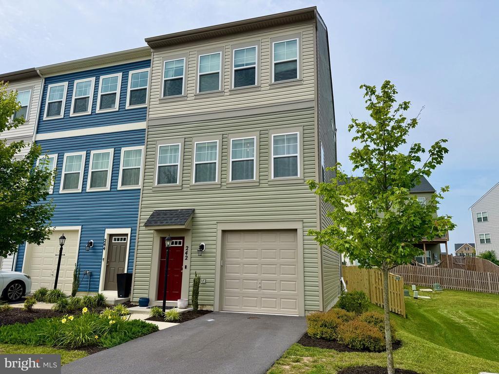 Foto principal - 242 Norland Knoll Dr