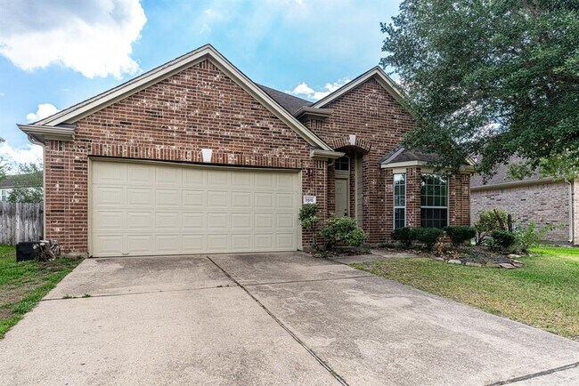 Building Photo - 3515 Leaf Vines Dr