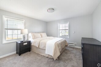 Building Photo - ReNew Groton