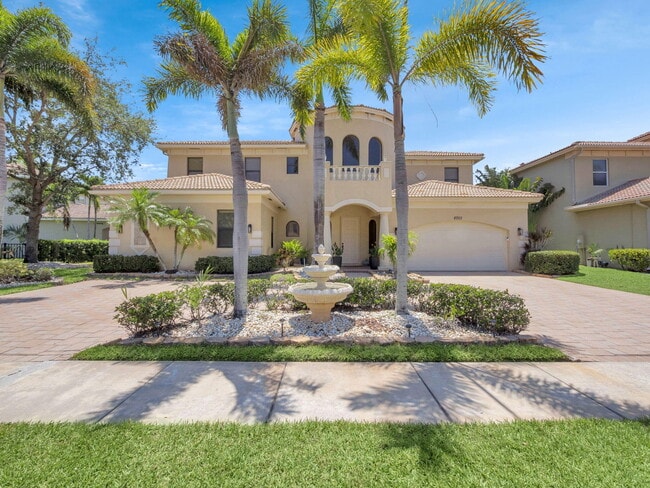Foto del edificio - 8703 Club Estates Way
