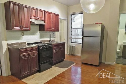 Building Photo - 144 17th St