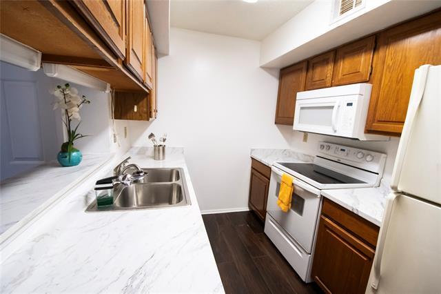 Foto del edificio - 11460 Audelia Rd