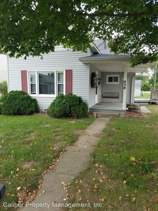 430 Vine St, Connersville, IN 47331 House for Rent in Connersville