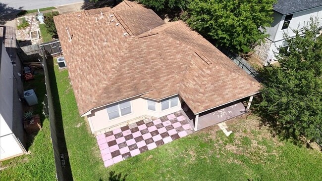 Building Photo - 1212 Shaun Dr