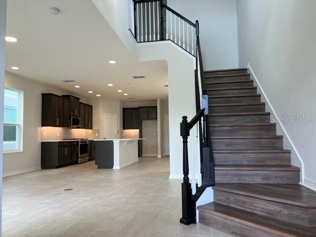 Building Photo - 12755 Brodlove Ln