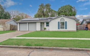 Building Photo - 9923 Antrim Ln