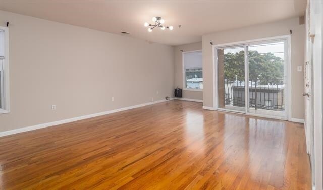 Foto del edificio - 355 West Side Ave