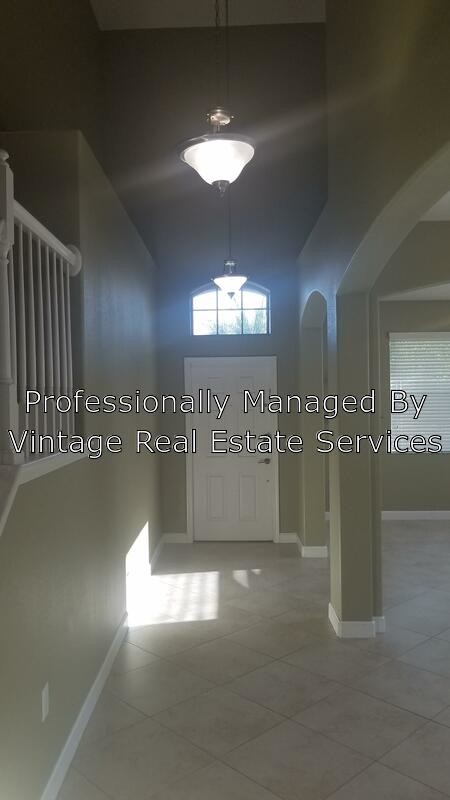 Building Photo - 10707 River Hawk Lane