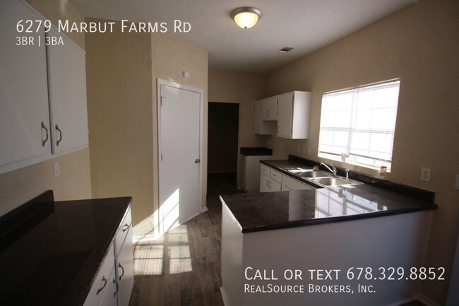 Foto del edificio - 6279 Marbut Farms Rd