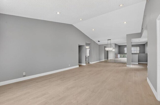 Foto del edificio - 6769 Montego Bay Blvd