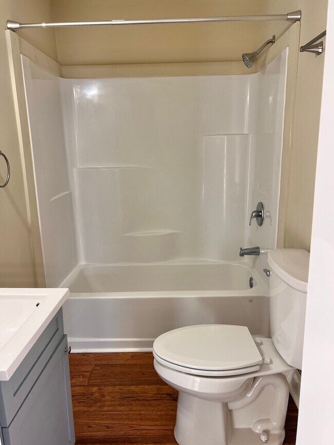 Foto del edificio - 1936 N Dixie Ave