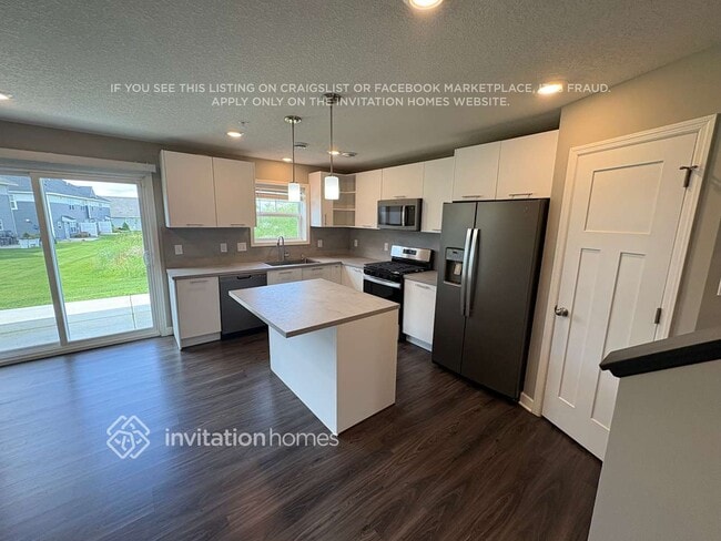 Building Photo - 9652 Canter court