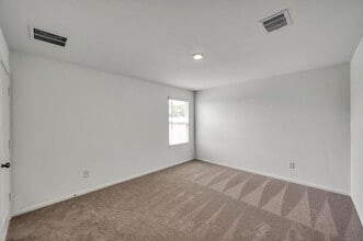 Building Photo - 29635 Knollwood Bay Rd