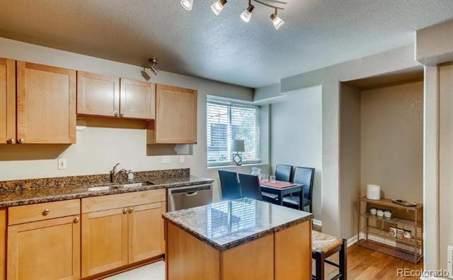 Foto del edificio - 714 E 18th Ave