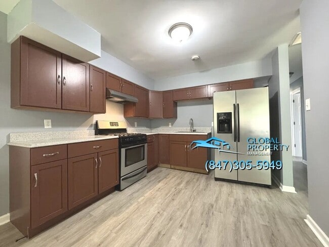 Building Photo - 3 BEDROOM HOME FOR RENT KANKAKEE, IL