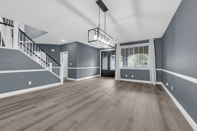 Foto del edificio - 4319 N Thunder Twice St