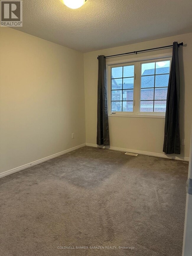 Building Photo - 100 Camden Private