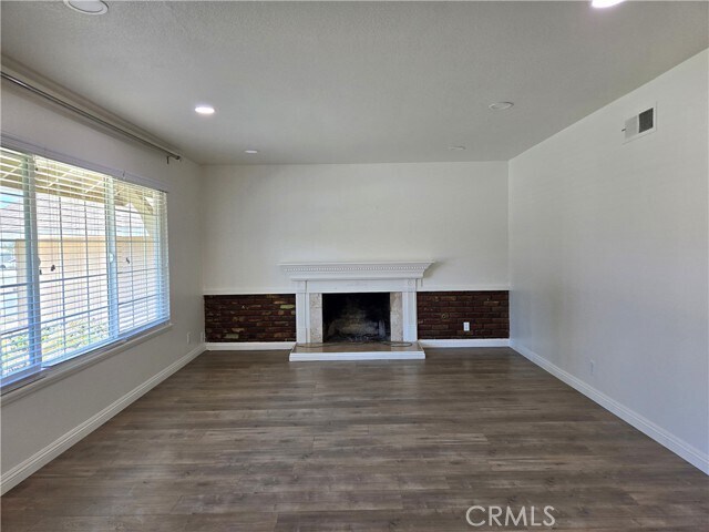 Foto del edificio - 1512 Orchard Hill Ln