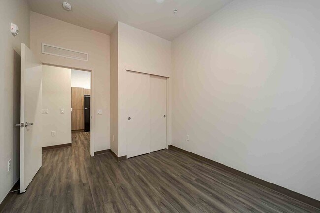 Foto del edificio - Waterman Senior Apartments