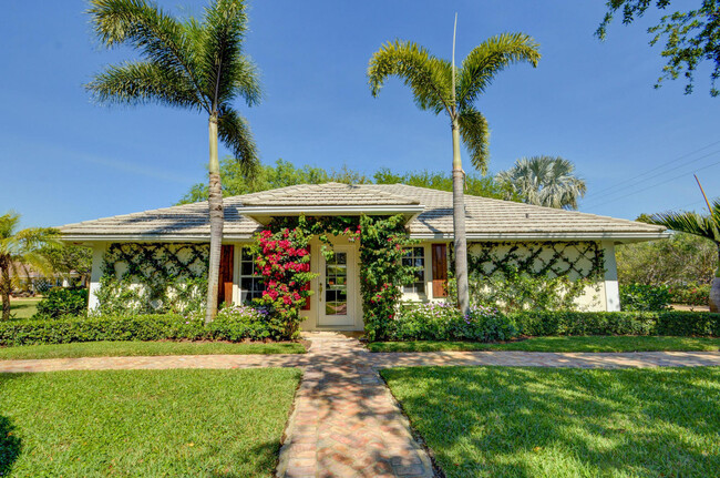 Building Photo - 14533 Equestrian Way