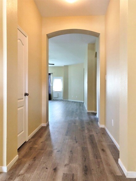 Foto del edificio - 23218 Prairie Lily Ln