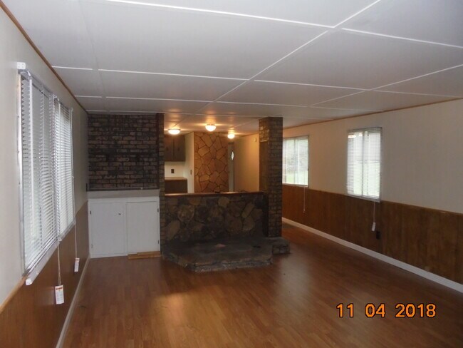 Photo - Dana ln House