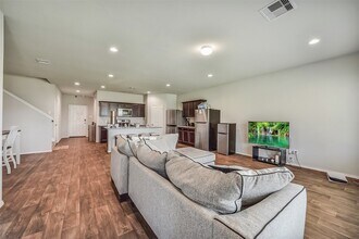 Building Photo - 23603 Blodgett Peak Trl