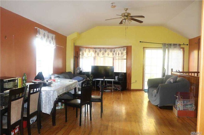 Foto del edificio - 150-32 Shore Ave