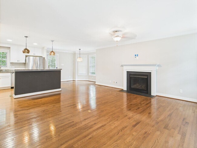 Foto del edificio - 2815 Bicknell Rd