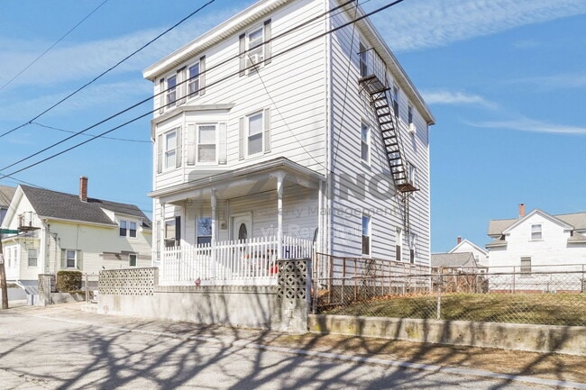 Foto del edificio - 108 Woodward Ave