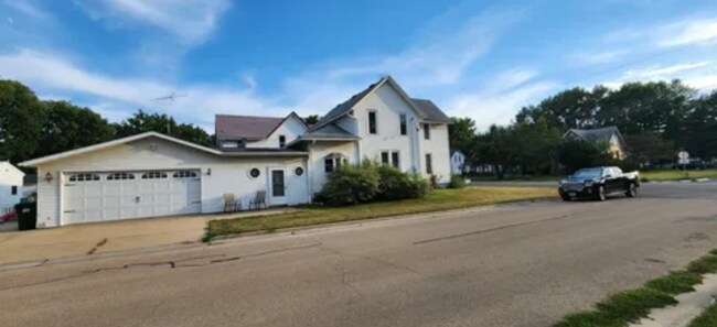 Foto del edificio - 1212 1st Ave