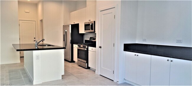 Foto del edificio - 2657 Conifer Canyon St