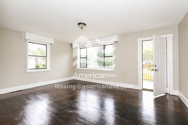 Foto del edificio - 1204 Bellevue St