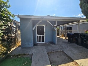 Building Photo - 11438 Foster Rd