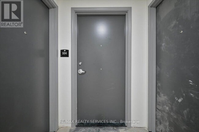 Building Photo - 181 Elmira Rd S