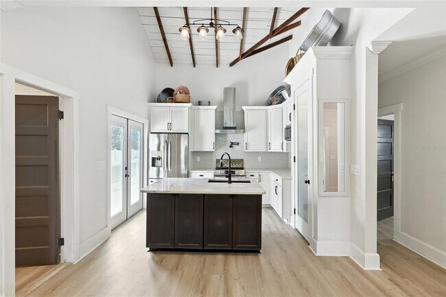 Foto del edificio - 3634 Burlington Ave N