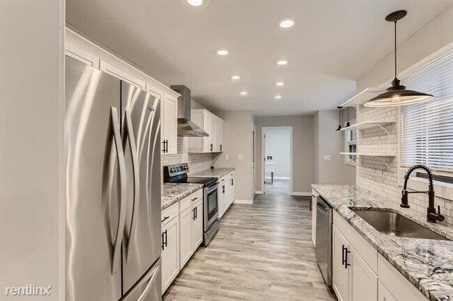 Foto del edificio - 4 br, 3 bath House - 591 Sequoia Court UNIT